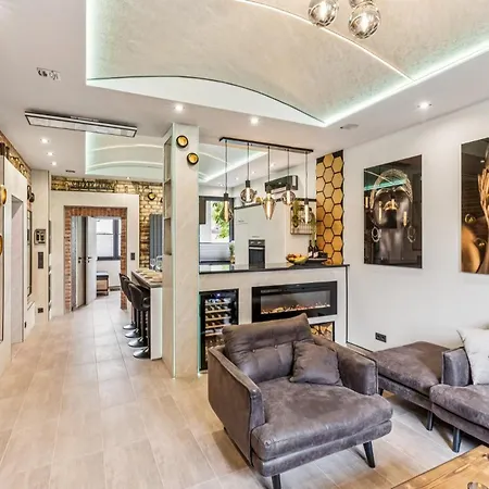 Apartment Ambiente *